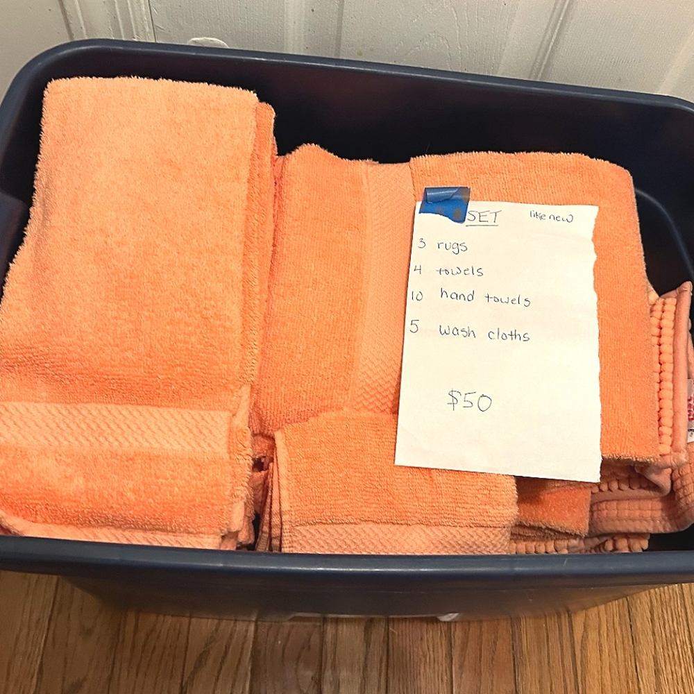 Coral Colored Towel Bathroom Set - Great For Beach Bathroom